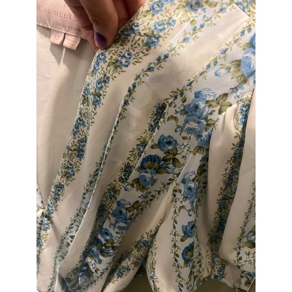 Girl Meets Glam Floral Dress - Picture 4 of 6